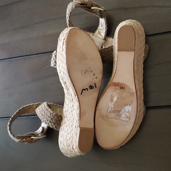 Stuart Weitzman Alex Lo Wedges, 9.5 - Picture 15 of 15